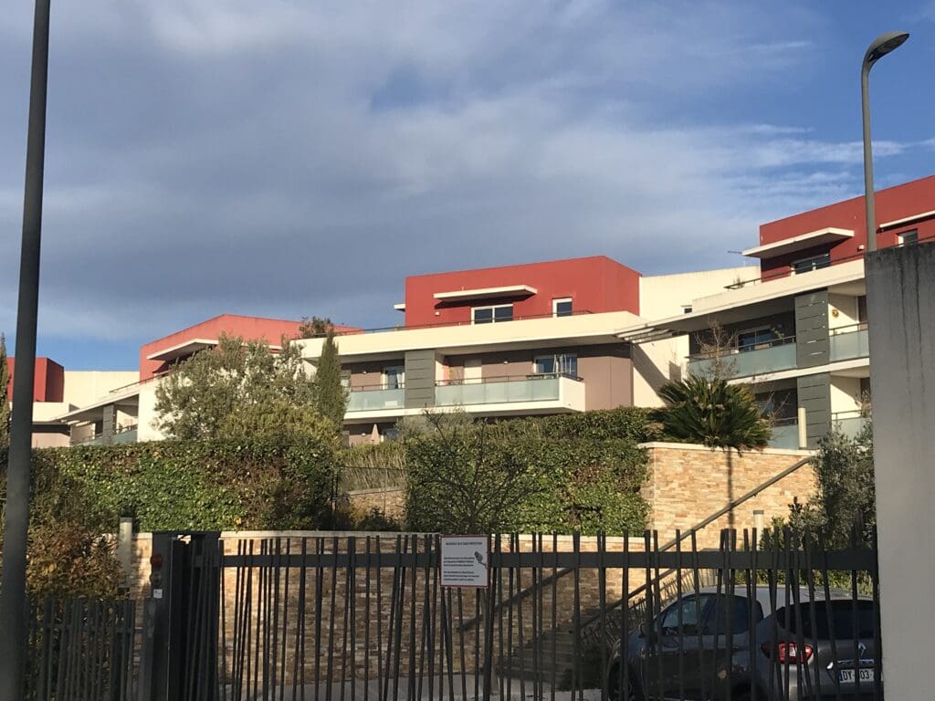 Dans combien de pièces vivent les Montferriérains ?