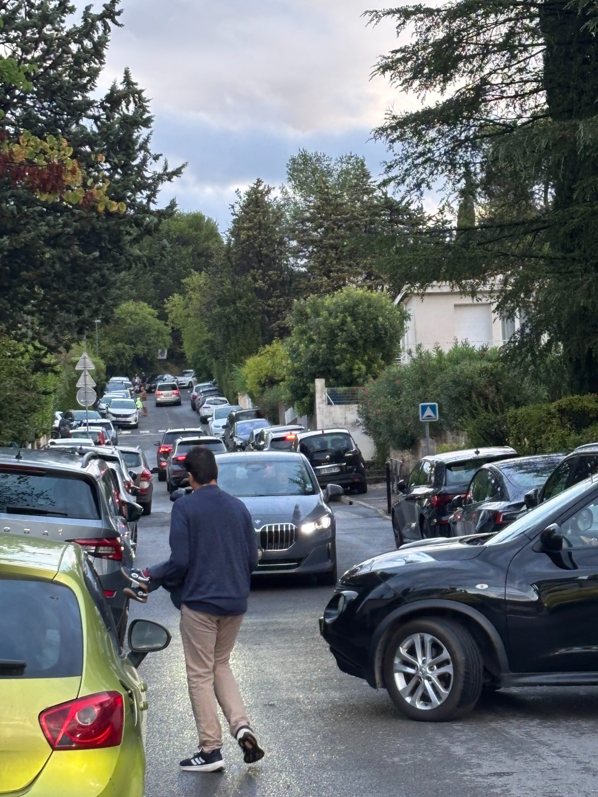 3db72ac9-cfff-4a6f-b8a9-9fe38c94f300